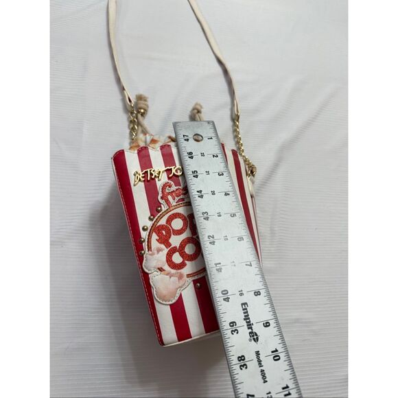 RARE Betsey Johnson Popcorn BUTTER ME UP Crossbody Handbag - Picture 4 of 13